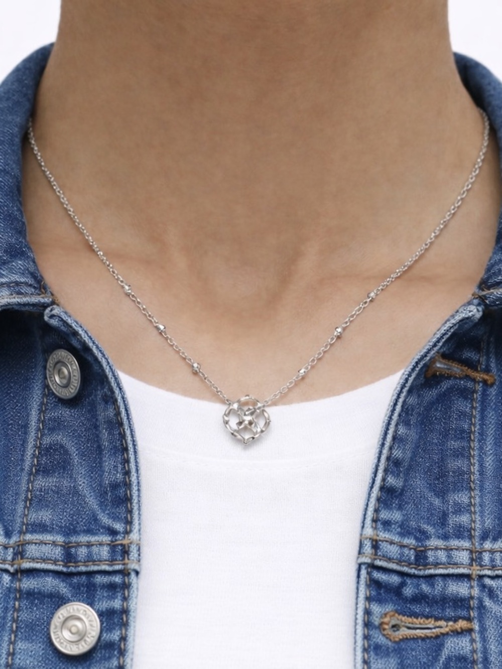 Kendra Scott Kelly Short Pendant Necklace